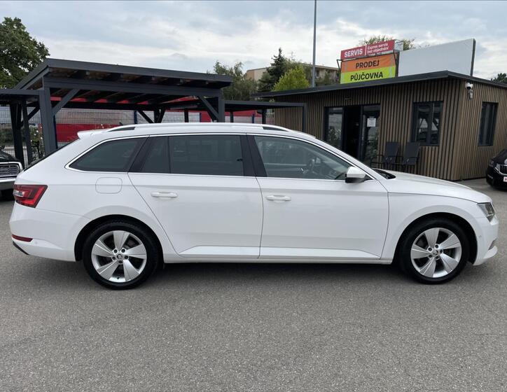Škoda Superb 4