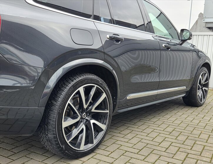 Volvo XC90 SUV 2,0 l 173 kw