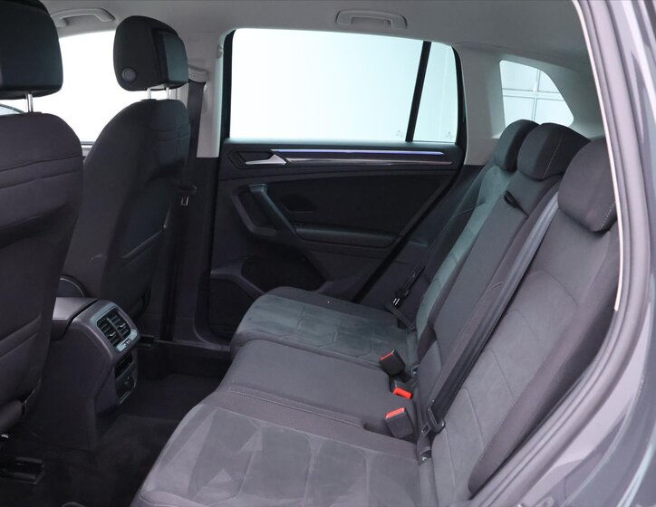 Volkswagen Tiguan 17