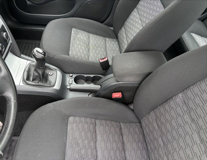 Škoda Octavia Sedan 1,6 l 77 kw