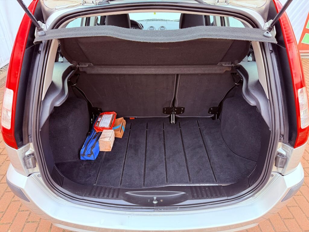 Ford Fusion Hatchback 1,4 l 59 kw