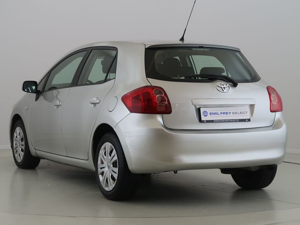 Toyota Auris Hatchback 1,6 l 91 kw