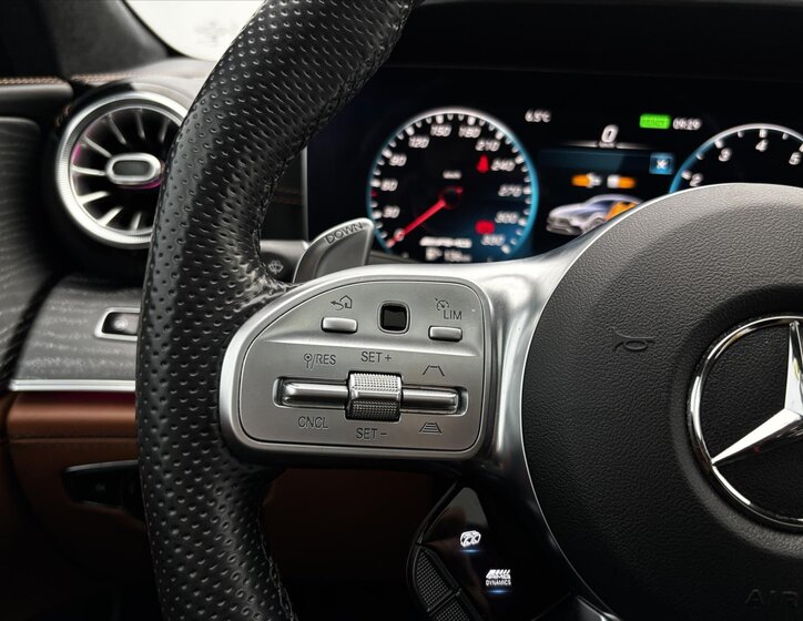 Mercedes-Benz AMG GT Kupé 3,0 l 320 kw