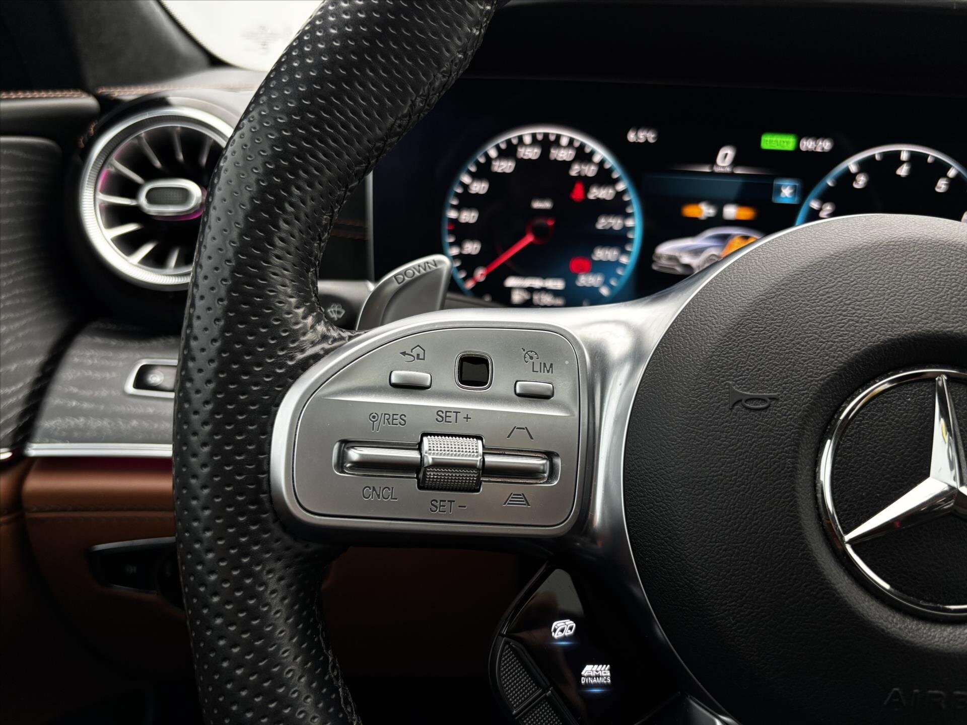 Mercedes-Benz AMG GT Kupé 3,0 l 320 kw