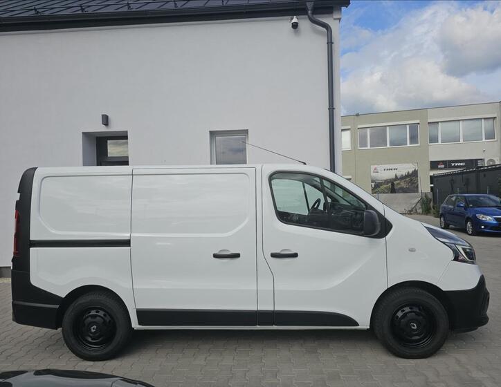 Renault Trafic 5