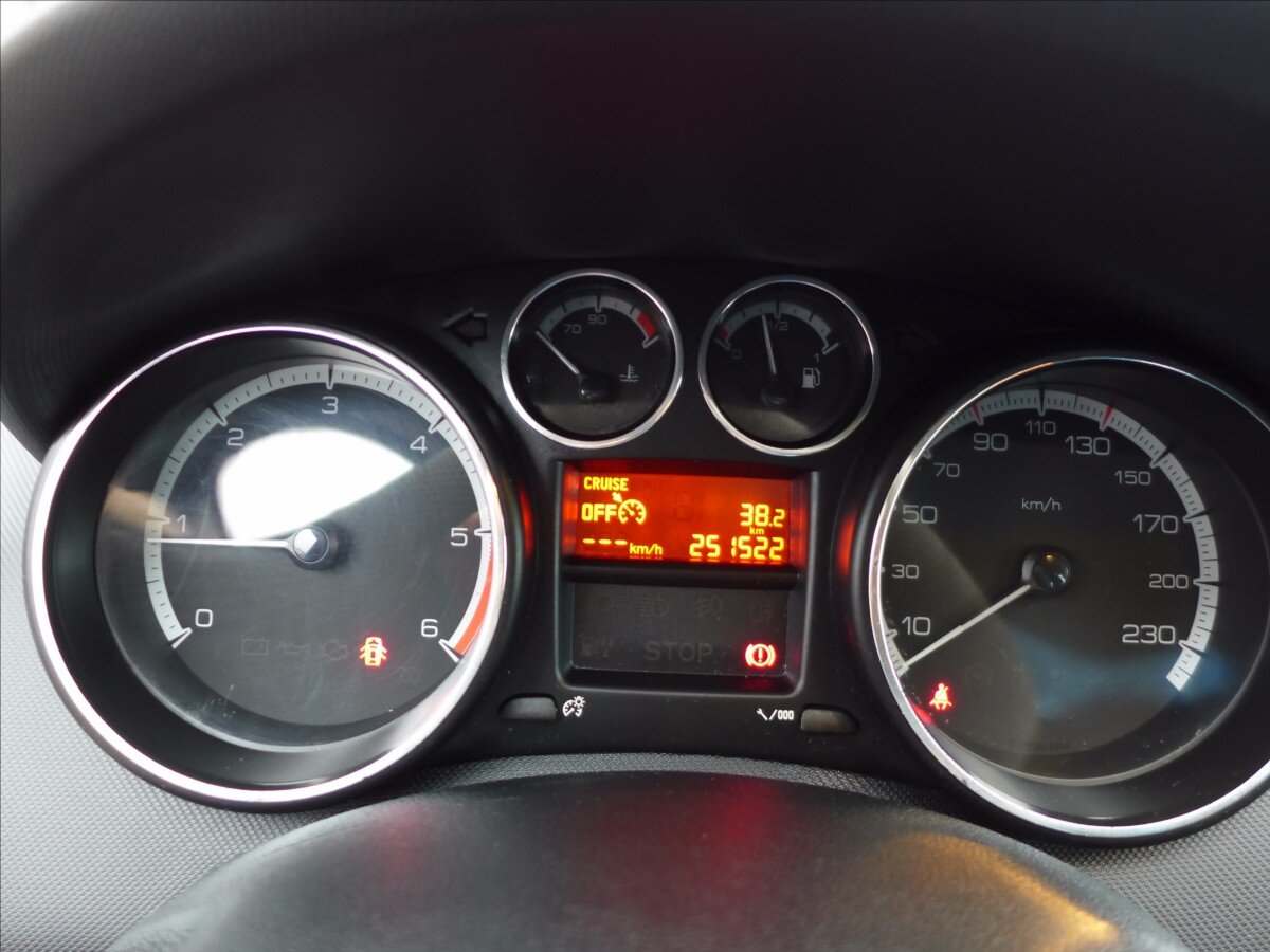 Peugeot 308 Kombi 1,6 l 80 kw