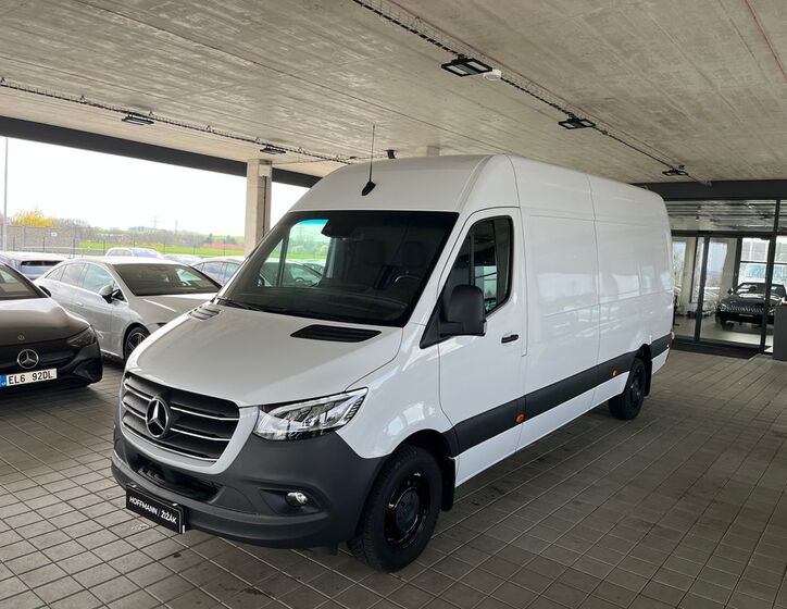 Mercedes-Benz Sprinter 1