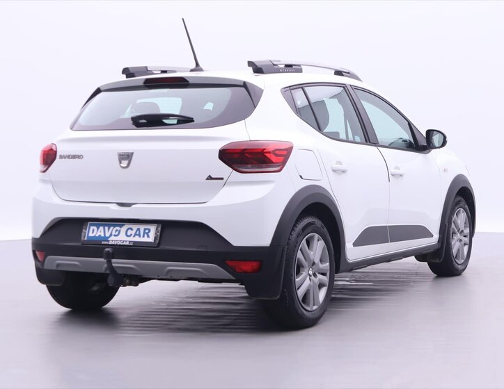 Dacia Sandero Hatchback 999,0 67 kw