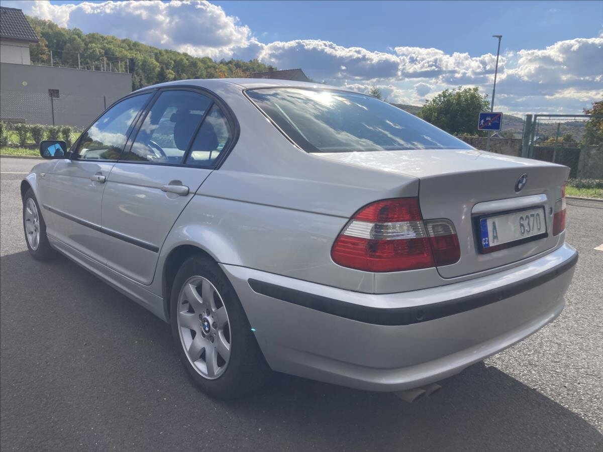 BMW Řada 3 Sedan / Limuzína 2,5 l 141 kw