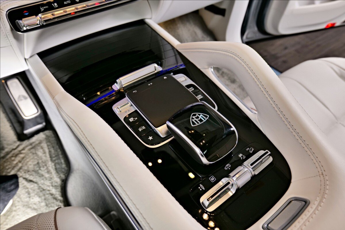 Mercedes-Benz GLS SUV / Terénní 4,0 l 410 kw