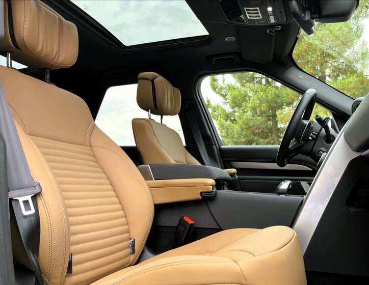 Land Rover Discovery 33