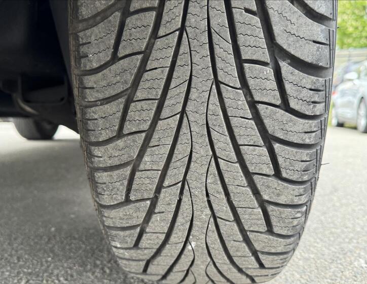 Jeep Grand Cherokee 25