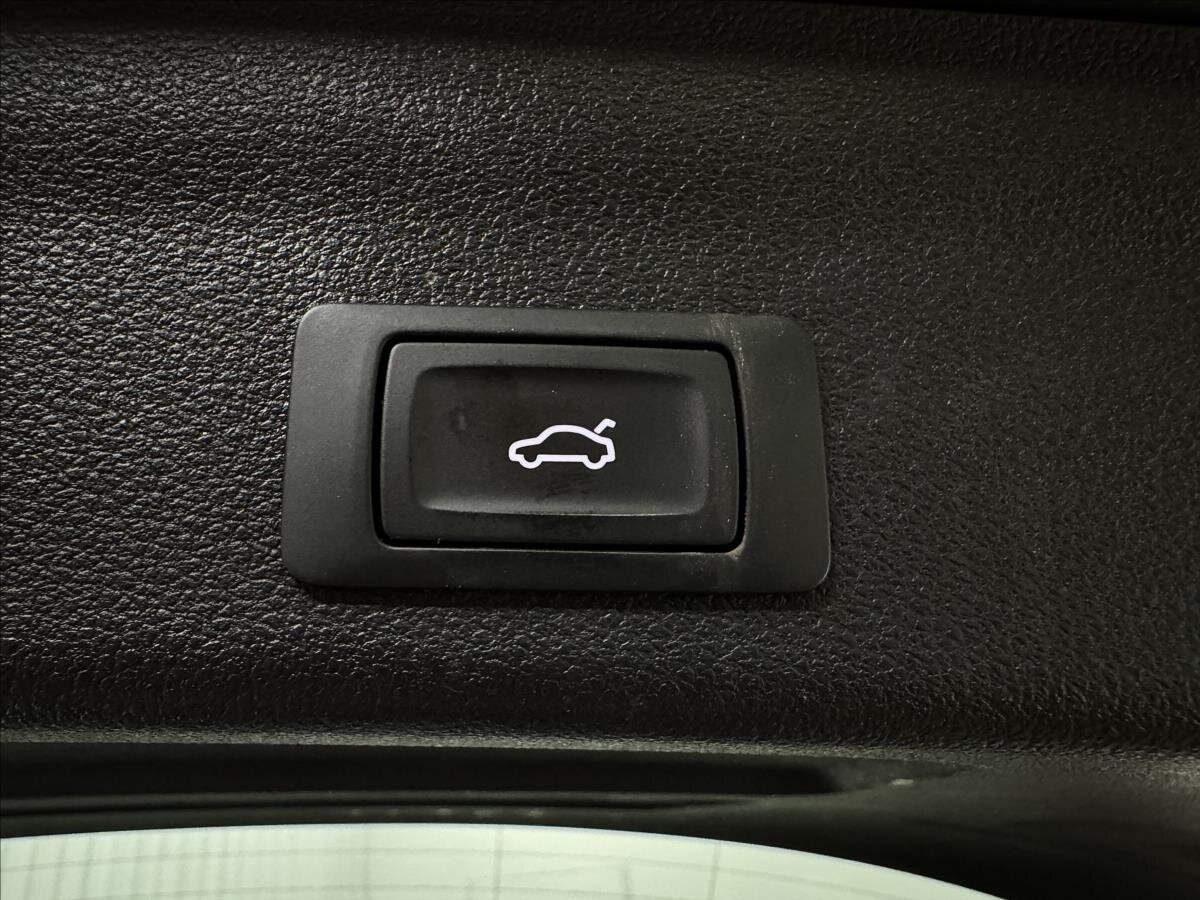 Audi A6 Kombi 2,0 l 150 kw