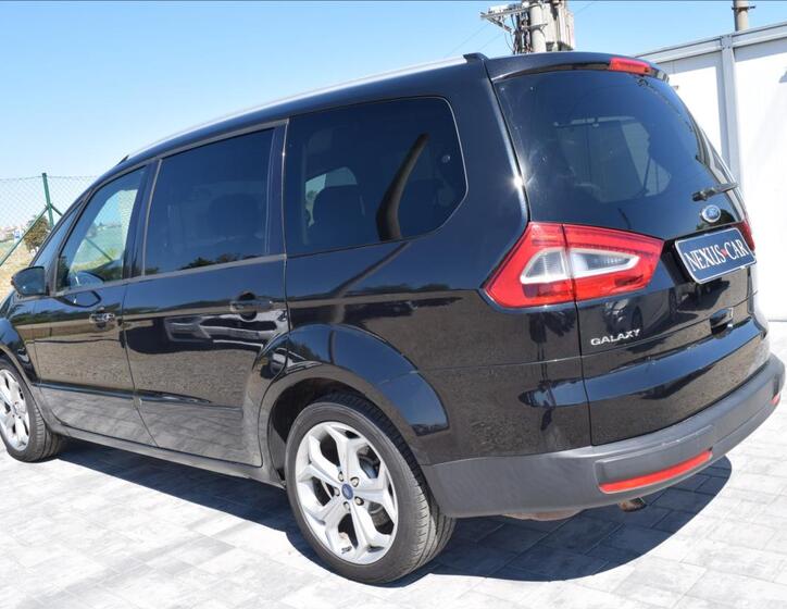 Ford Galaxy 7