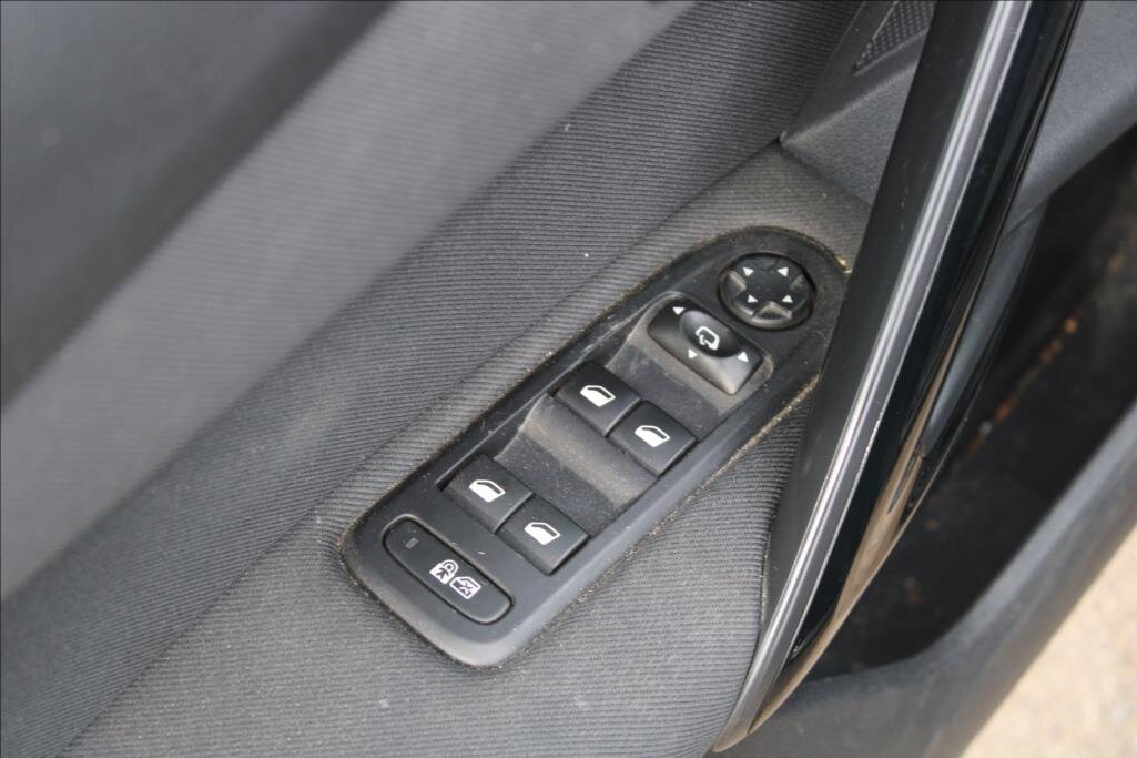 Peugeot 508 Kombi 2,0 l 120 kw