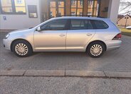 Volkswagen Golf Kombi 1,6 l 77 kw