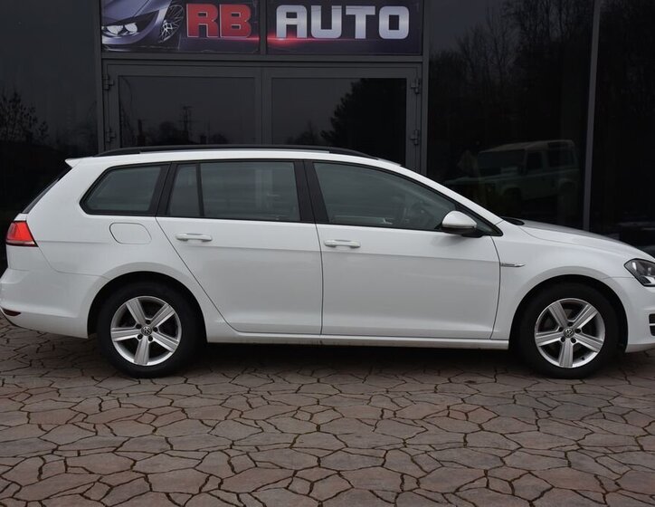 Volkswagen Golf Kombi 1,4 l 81 kw