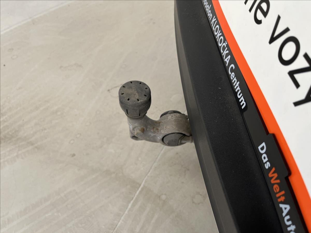 Volvo XC40 SUV 2,0 l 110 kw