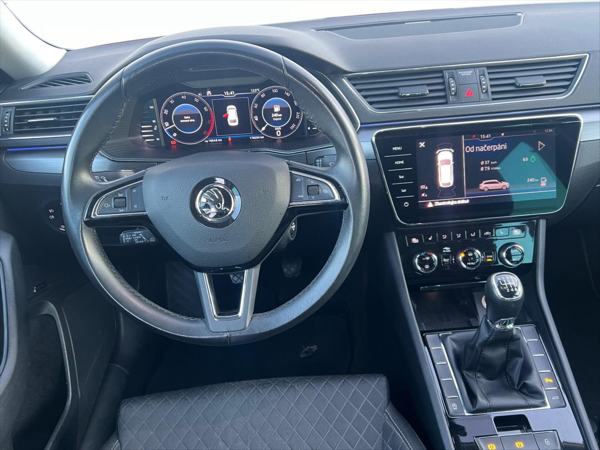 Škoda Superb Kombi 1,5 l 110 kw