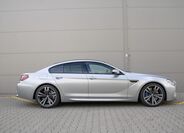 BMW M6 4
