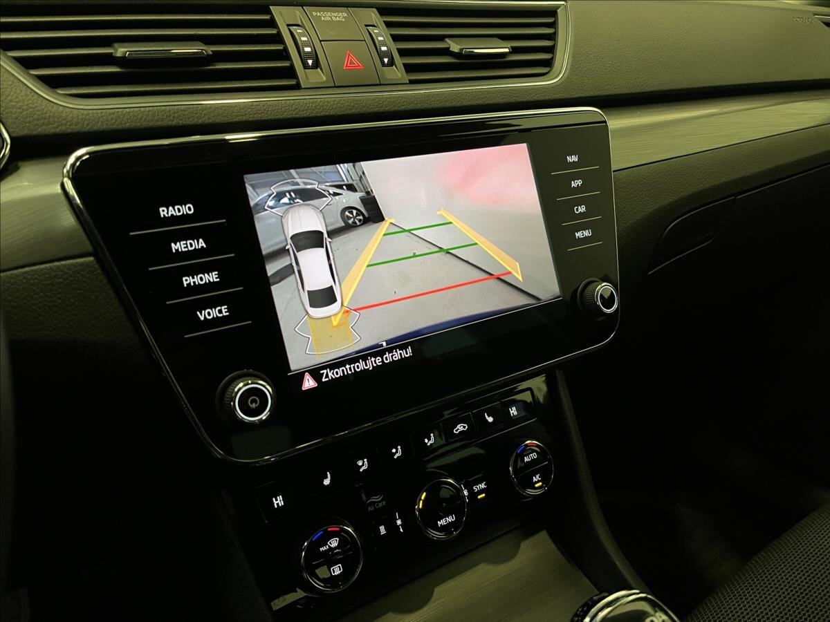 Škoda Superb Liftback 2,0 l 206 kw