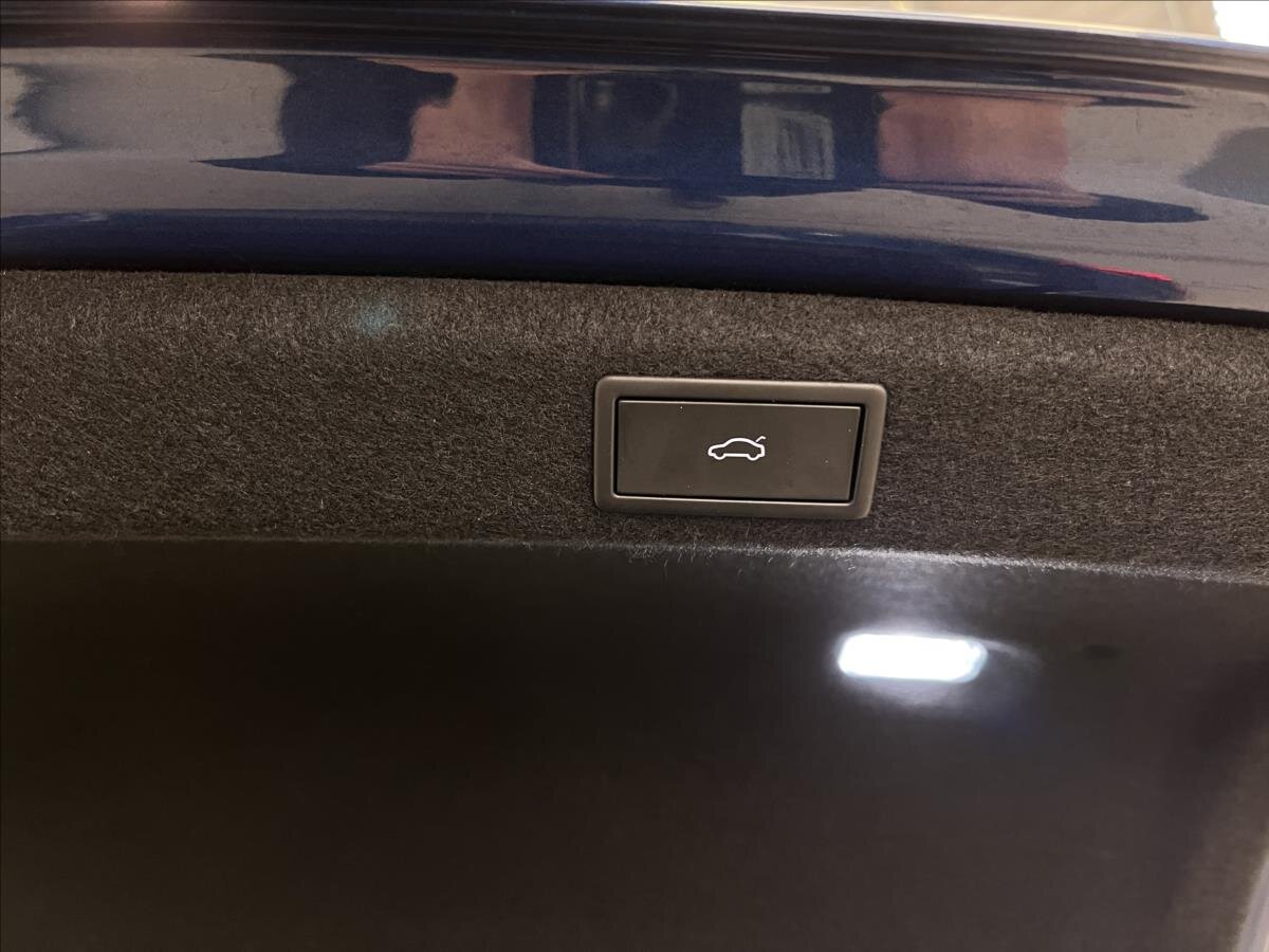 Škoda Superb Liftback 2,0 l 110 kw