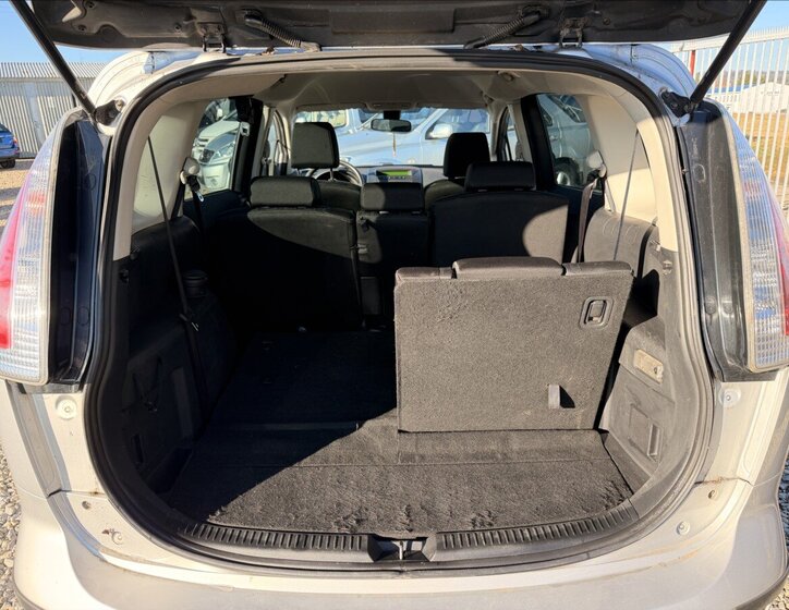 Mazda 5 Kombi 2,0 l 81 kw