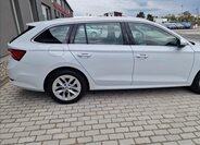 Škoda Octavia Kombi 2,0 l 85 kw