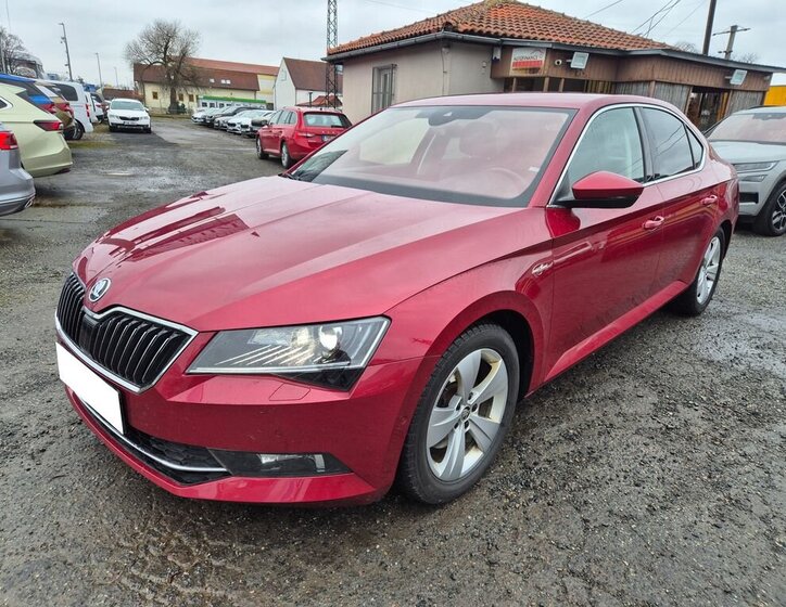 Škoda Superb 1