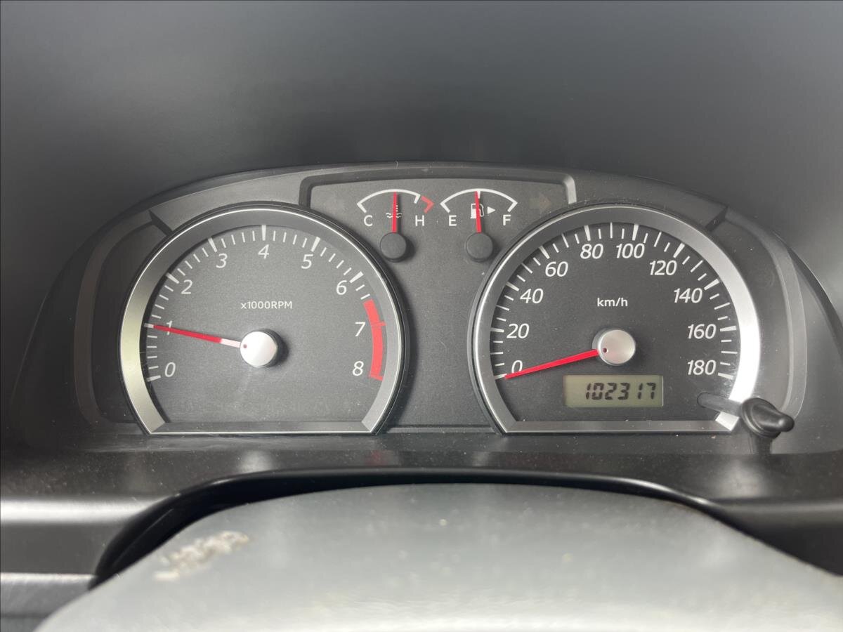Suzuki Jimny SUV / Terénní 1,3 l 63 kw