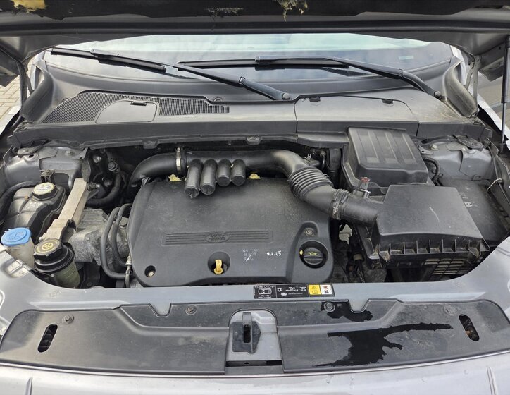 Land Rover Freelander SUV / Terénní 2,2 l 118 kw