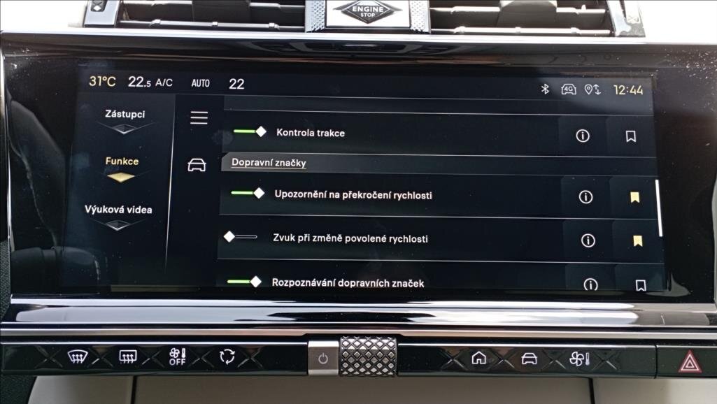 DS Automobiles DS7 SUV 1,6 l 147 kw