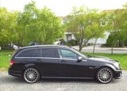 Mercedes-Benz Třídy C Kombi 6,2 l 336 kw