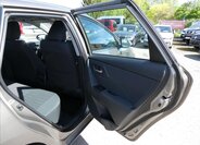 Toyota Auris Kombi 1,3 l 73 kw