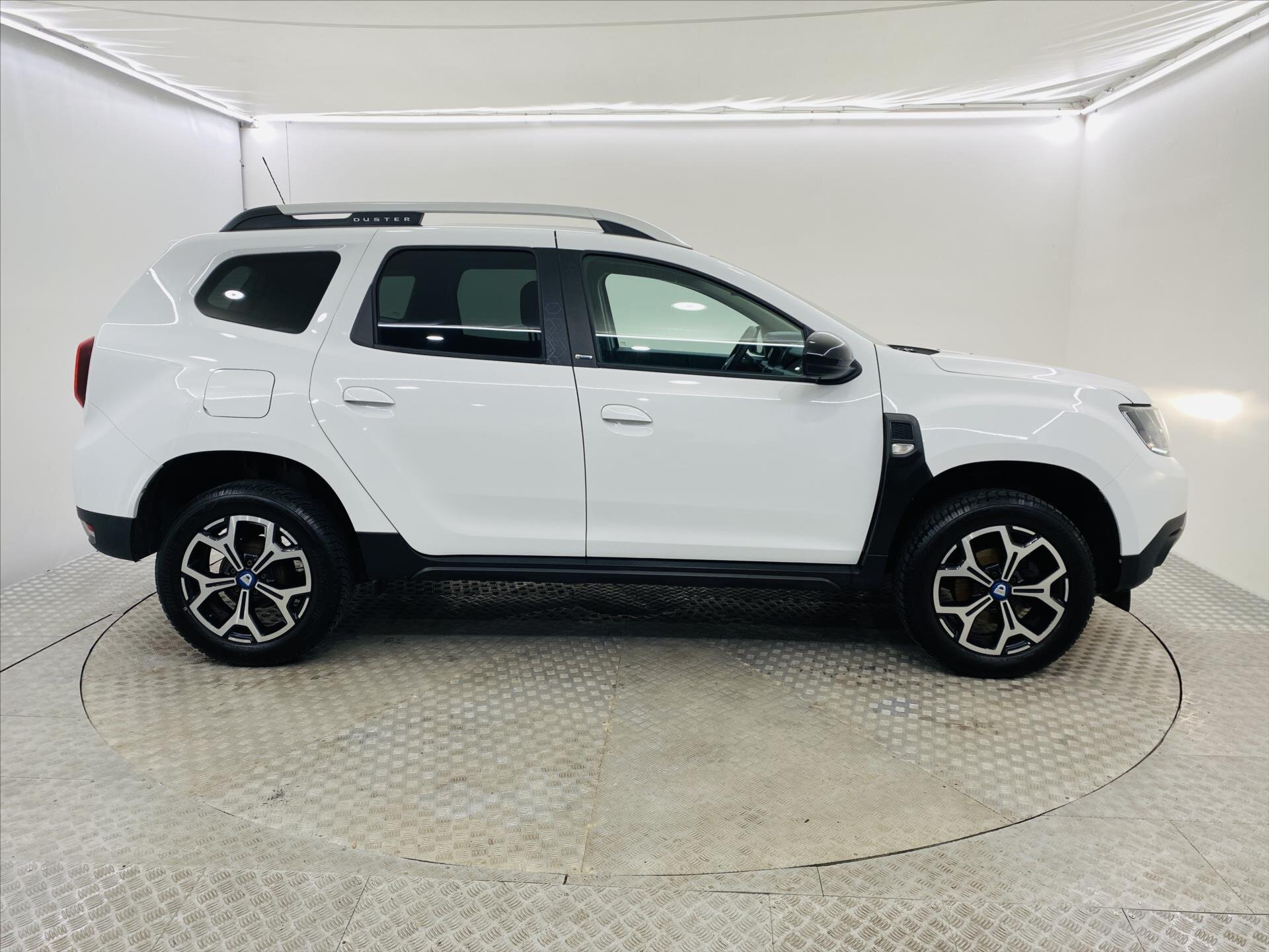 Dacia Duster SUV 999,0 67 kw