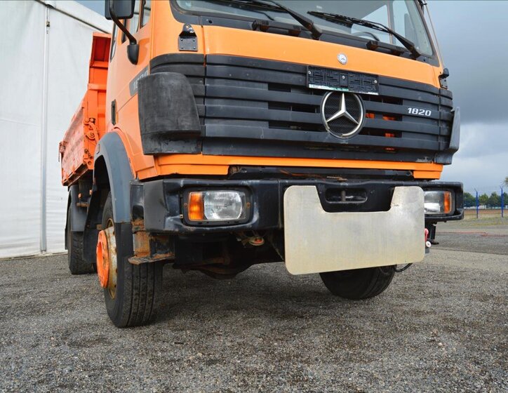 Mercedes-Benz Ostatní 11