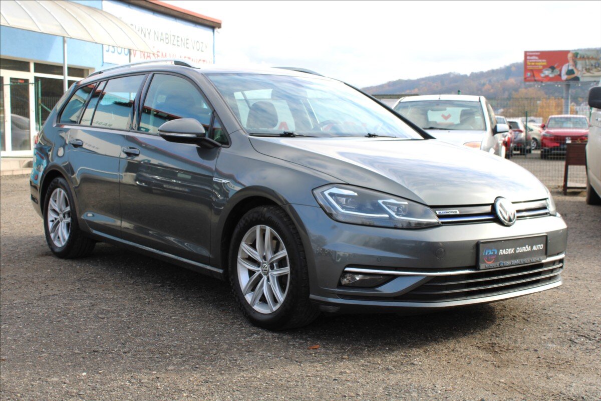 Volkswagen Golf Kombi 1,5 l 96 kw