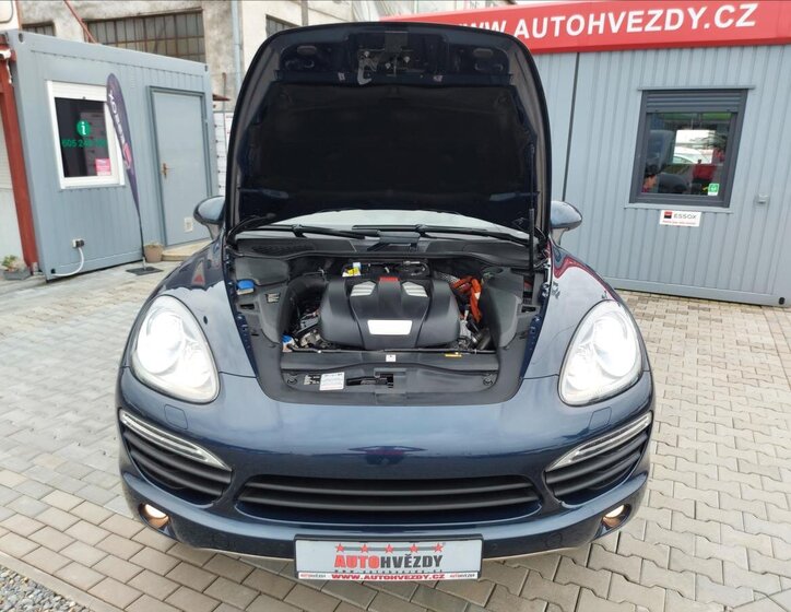 Porsche Cayenne SUV / Terénní 3,0 l 245 kw