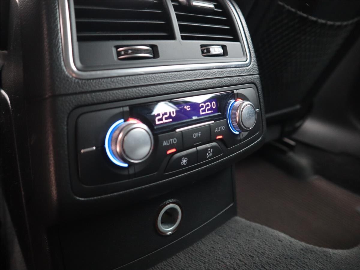 Audi A6 Allroad Kombi 3,0 l 200 kw