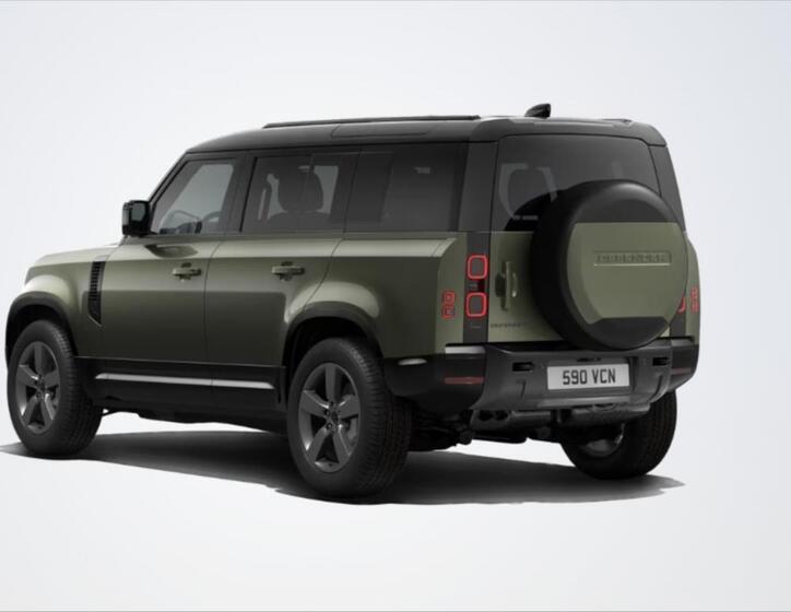 Land Rover Defender 3