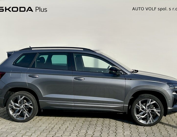 Škoda Karoq SUV 1,5 l 110 kw