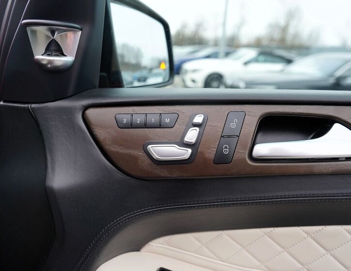 Mercedes-Benz GLS SUV 3,0 l 190 kw