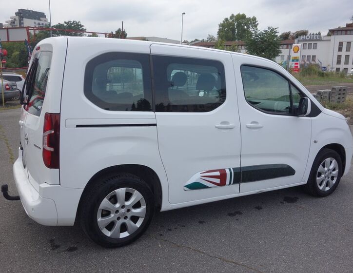 Opel Combo 9