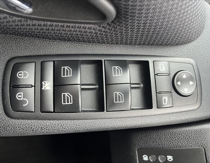 Mercedes-Benz Třídy B Kombi 2,0 l 80 kw