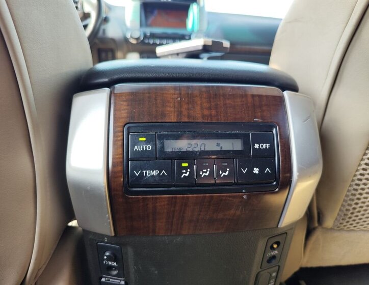 Toyota Land Cruiser SUV / Terénní 3,0 l 127 kw