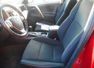 Toyota RAV4 SUV 2,0 l 111 kw