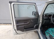 Suzuki Jimny SUV 1,5 l 75 kw