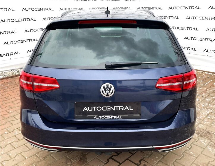 Volkswagen Passat Kombi 2,0 l 176 kw