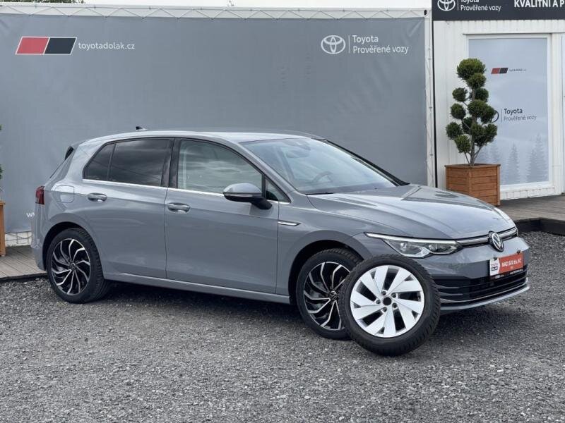 Volkswagen Golf Hatchback 1,5 l 96 kw