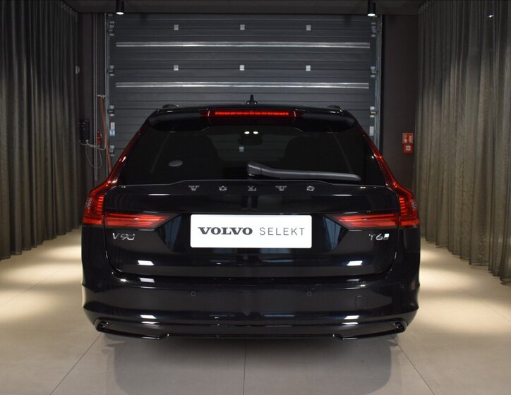 Volvo V90 5